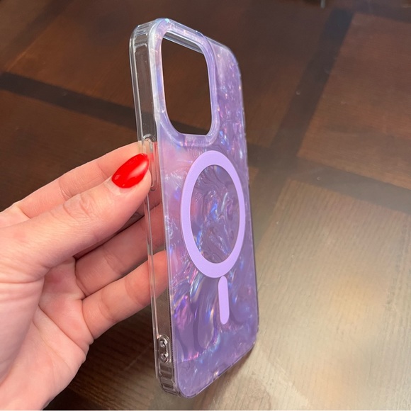 purple mother of pearl magsafe case - Picture 6 of 6